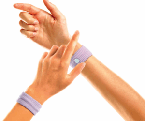 Acupressure Wristbands – Sea-Band Mama