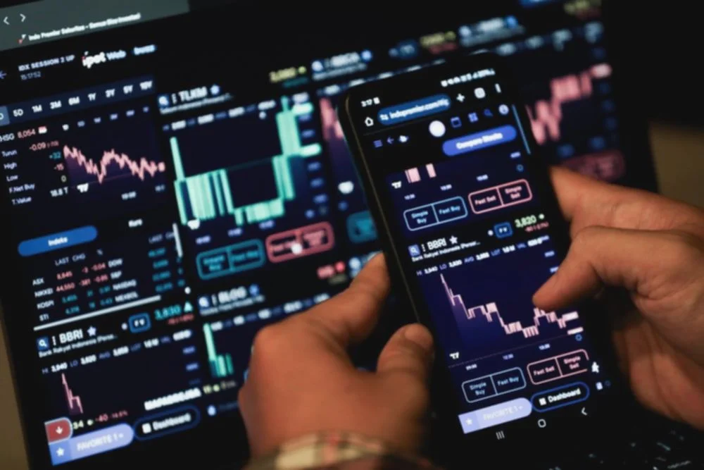 Analisis Pergerakan Indeks Saham Dunia